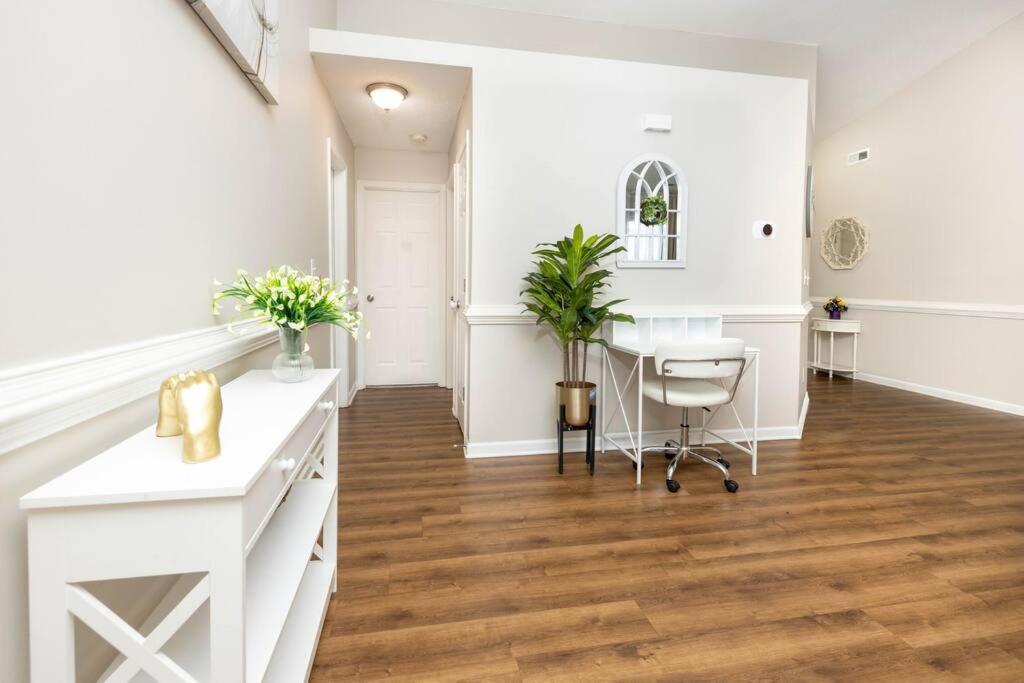 Queen City Family-Friendly Entire House, Charlotte Exterior foto